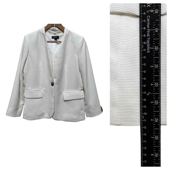 DKNY Ivory Textured One Button Closure Pocket Collarless Blazer Size 6 Small - Picture 8 of 13